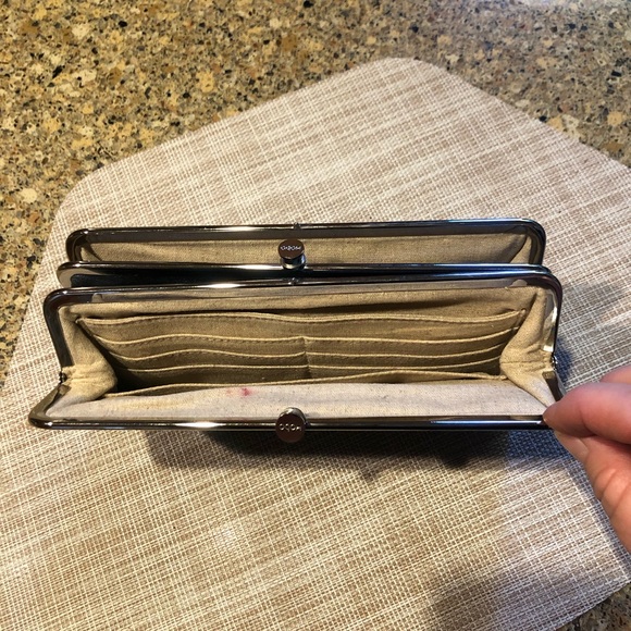 HOBO Clutch - Picture 3 of 5